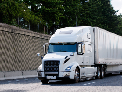 The Importance of Transportation and Full-Service Logistics in Selling Recycled Plastic